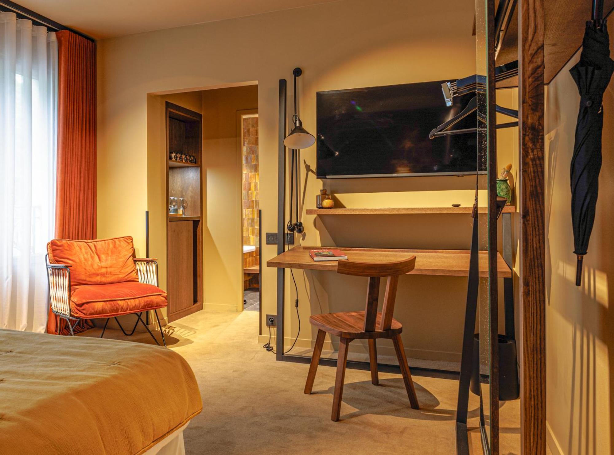 เล เอต็อง เดอ โกโรต์ Hotel Ville-d'Avray ภายนอก รูปภาพ